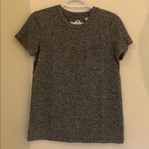 Levi’s Tee
